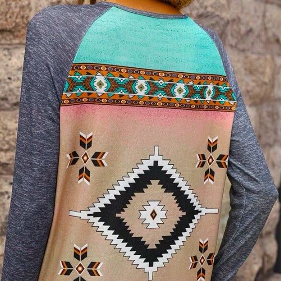 Aztec Print shirt - Picture 2 of 4